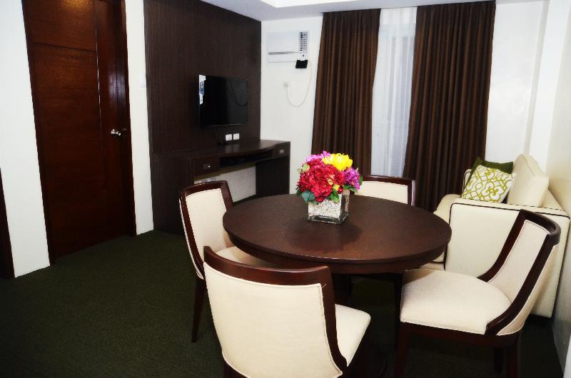 Stradella Hotel Cainta Exterior photo